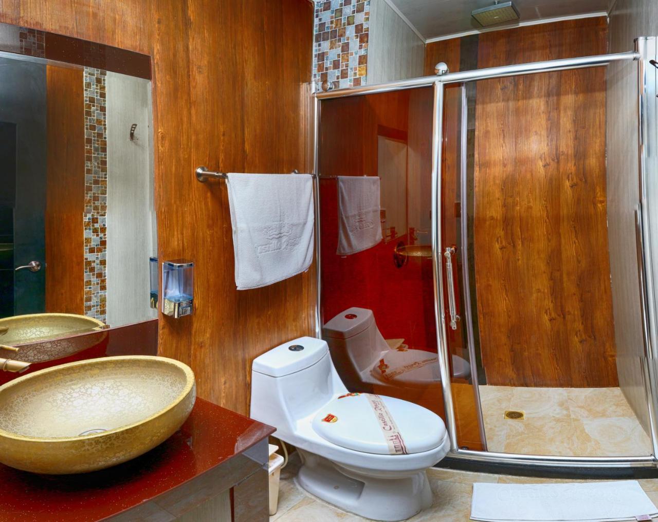 Hotel Castillo Resort San Gil Buitenkant foto